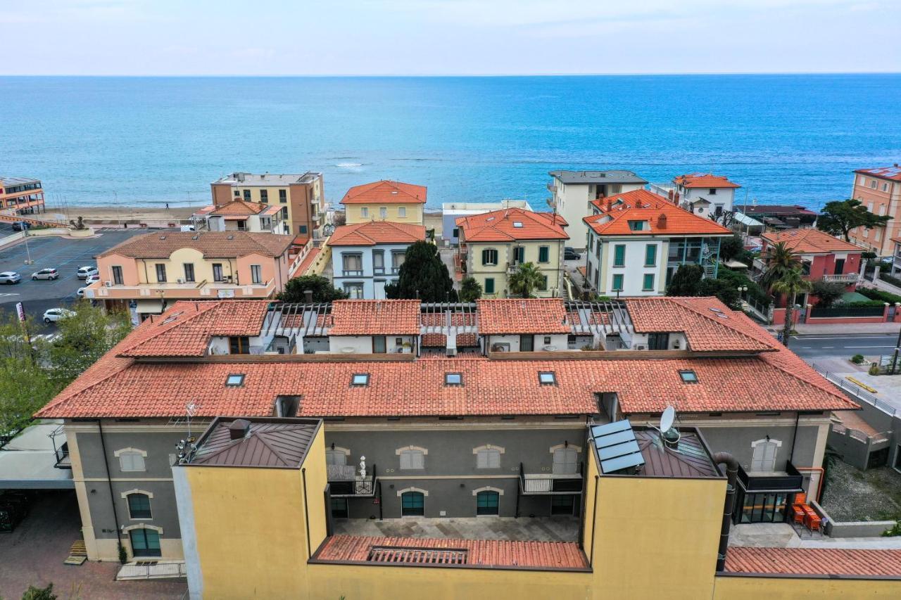 Casa Aurea Tre Posti Letto A 30 Metri Dal Mare Apartment San Vincenzo Exterior foto